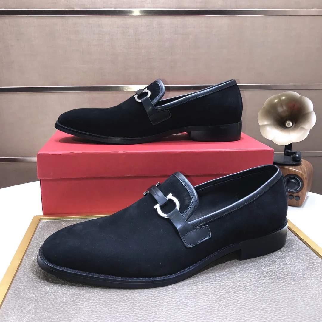 Men's shoes 💰540💰[Ferragamo/Ferragamo] (high-end Niuli) New 🍀 Ferragamo* - top version Ferragamo's classic formal leather shoes! Made of imported original cowhide, the inner top layer is comfortable cowhide lining! Original wear-resistant rubber outsole! High quality products! Code number 38-44!